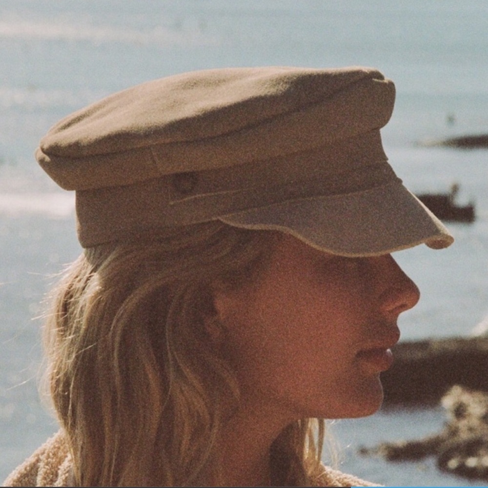 NEW Lack of Color “Lola” Taupe Suede Newsboy hat - Picture 6 of 10